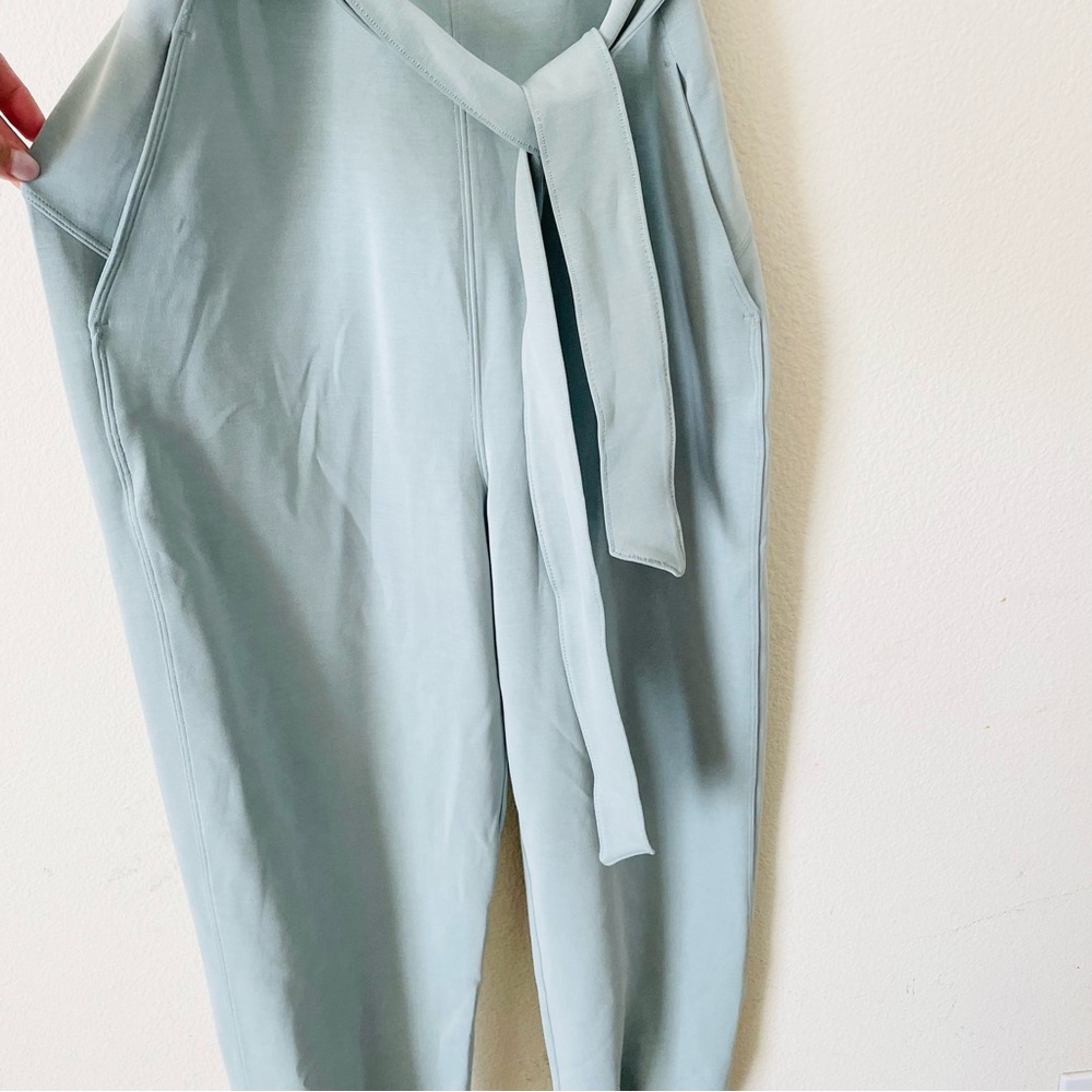 Lululemon SIZE 8 Softsreme Ease Of It All V-neck jumpsuit in Silver Blue - Picture 3 of 10